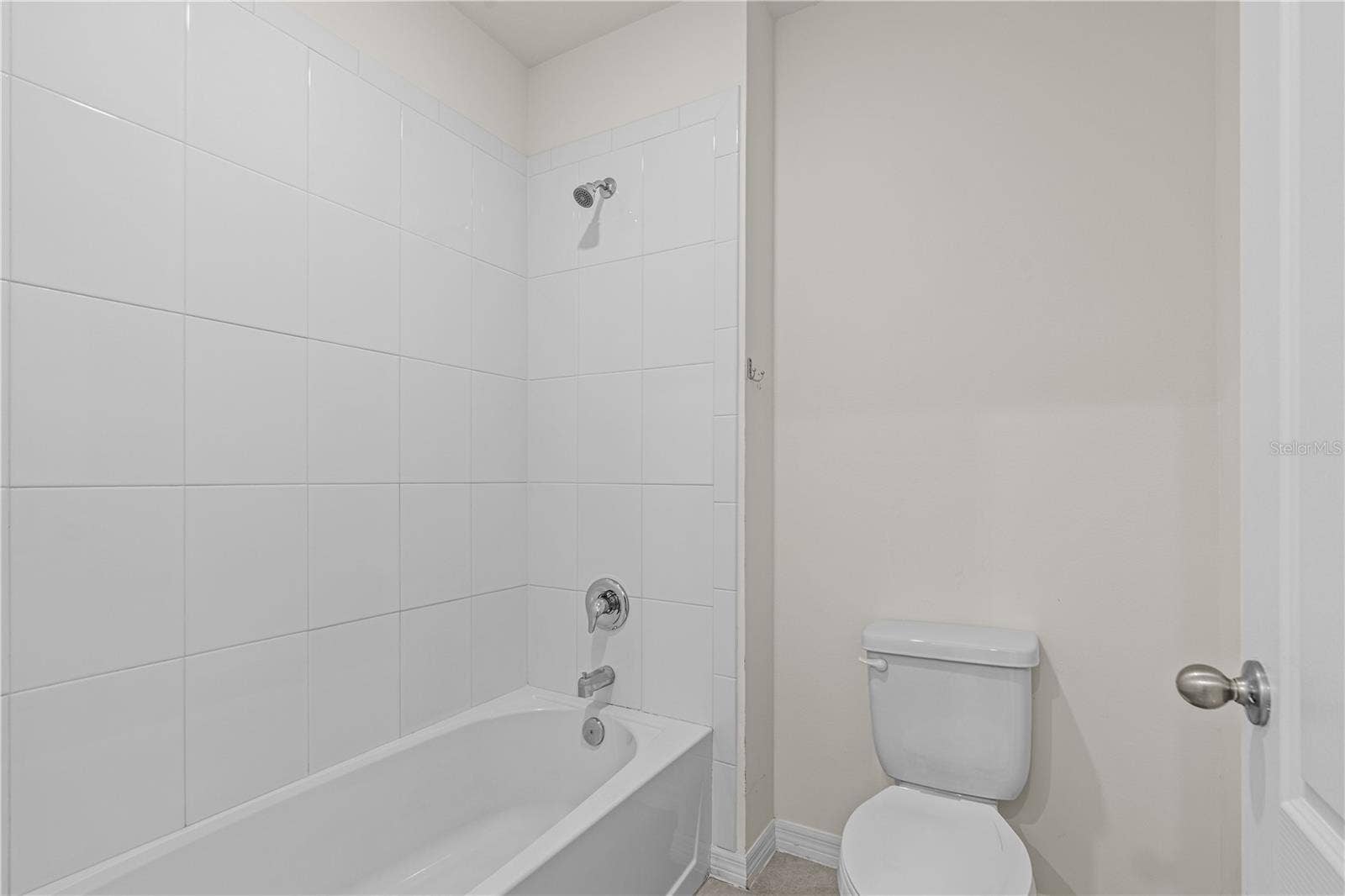 3242 CARPENTARIA DRIVE, New Smyrna Beach, FL 32168 3242 CARPENTARIA DRIVE, New Smyrna Beach, FL 32168