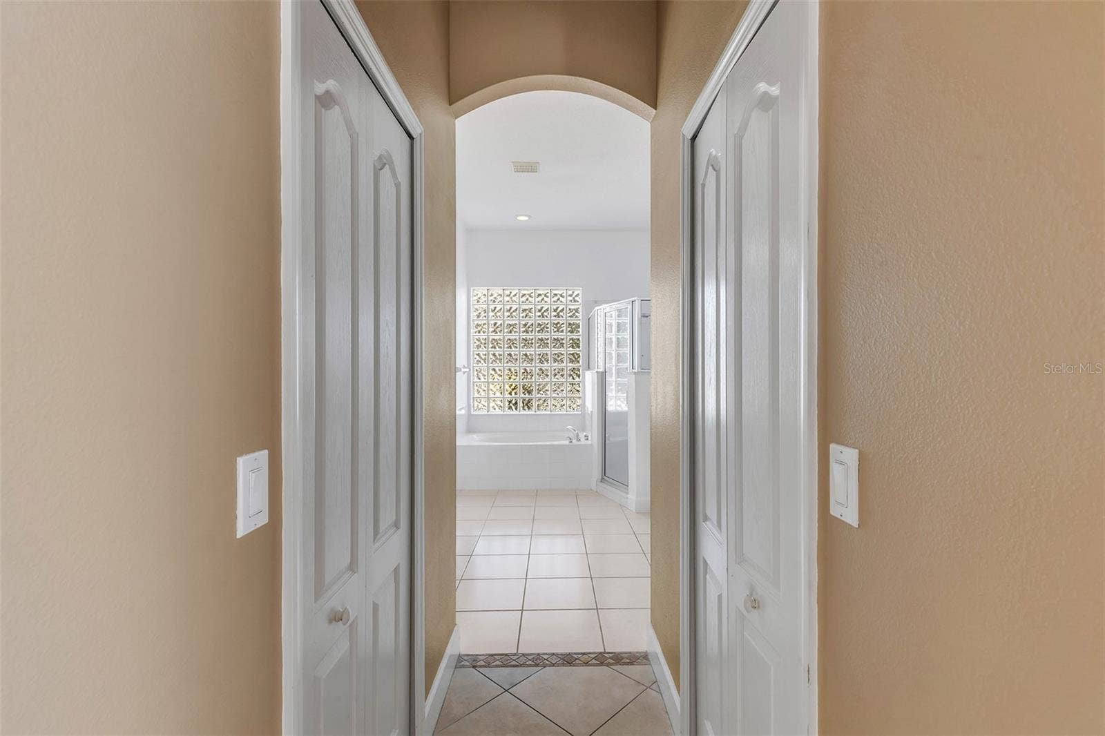 100 BERG COURT, Daytona Beach, FL 32124