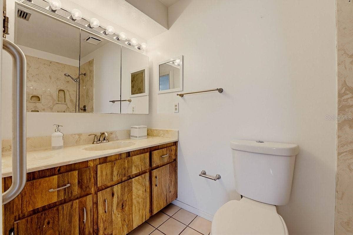 2226 VISTA PALM DRIVE, Edgewater, FL 32141 2226 VISTA PALM DRIVE, Edgewater, FL 32141