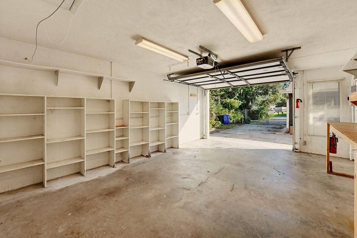 2226 VISTA PALM DRIVE, Edgewater, FL 32141 2226 VISTA PALM DRIVE, Edgewater, FL 32141