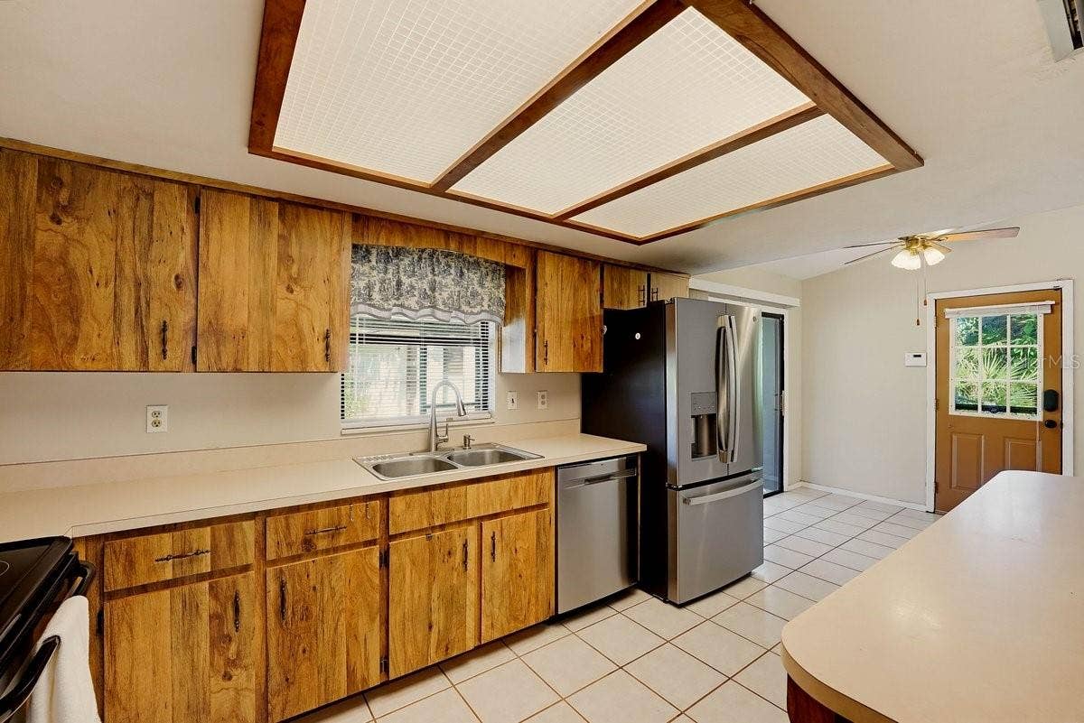 2226 VISTA PALM DRIVE, Edgewater, FL 32141 2226 VISTA PALM DRIVE, Edgewater, FL 32141