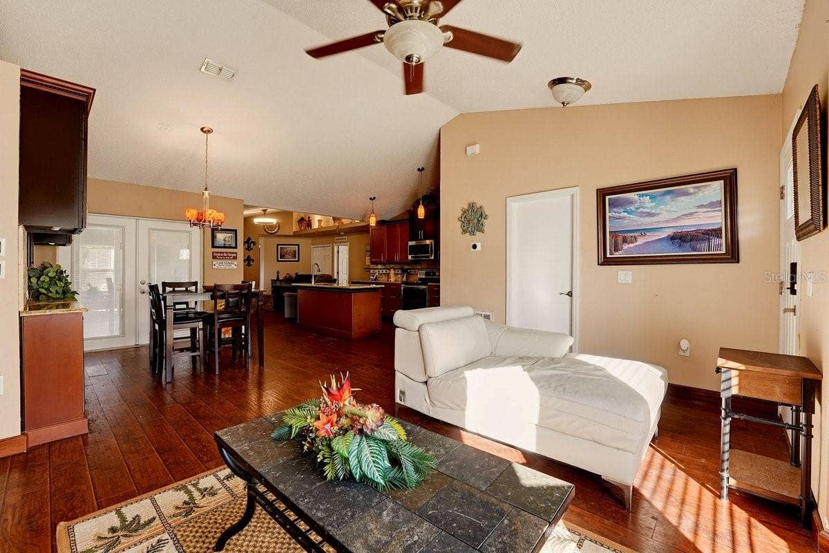 34 SEATHORN PATH, Palm Coast, FL 32164 34 SEATHORN PATH, Palm Coast, FL 32164