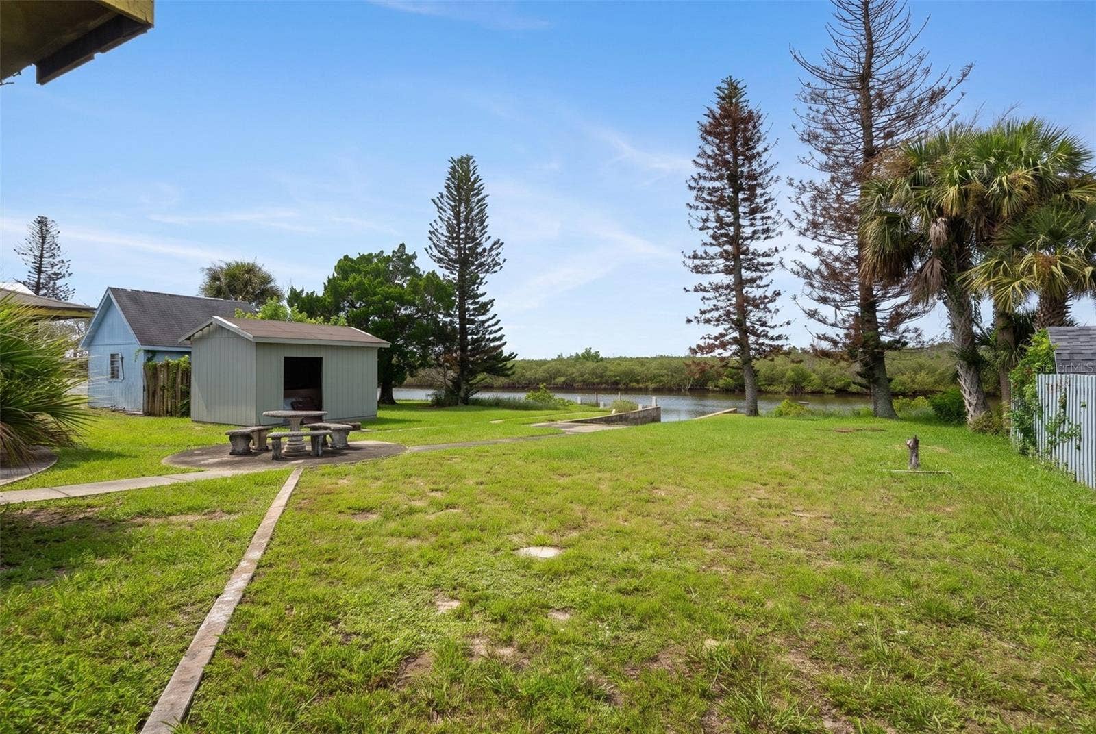 21 CUNNINGHAM DRIVE, New Smyrna Beach, FL 32168