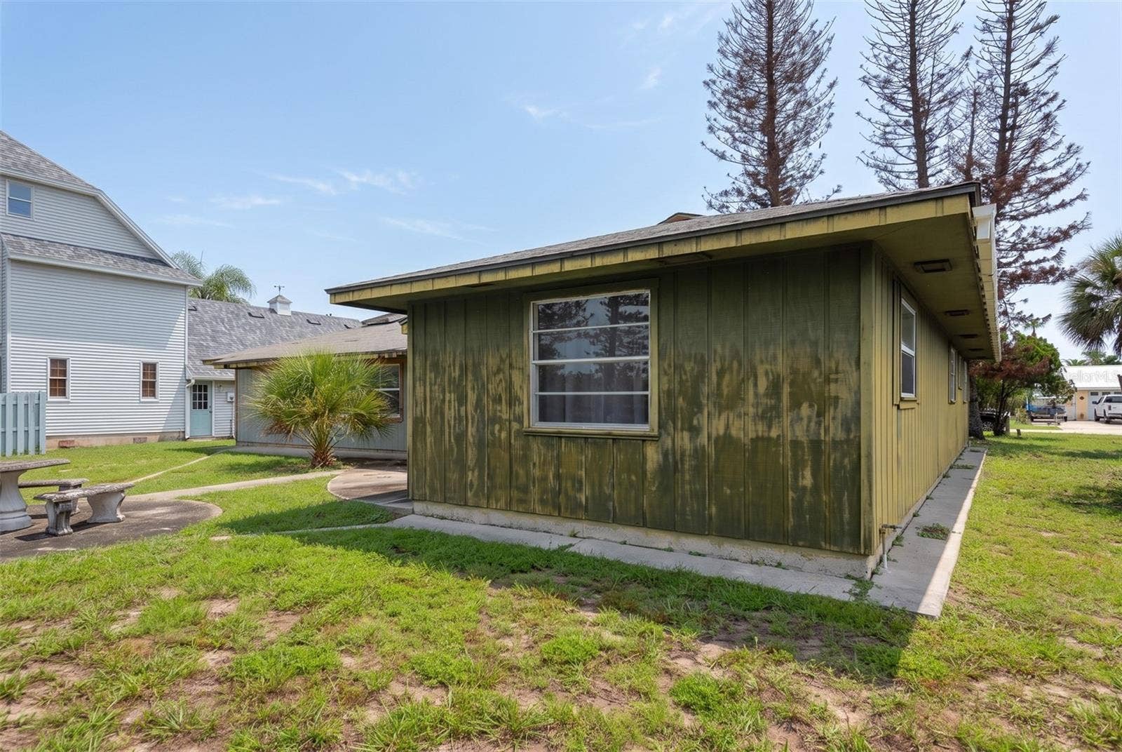 21 CUNNINGHAM DRIVE, New Smyrna Beach, FL 32168