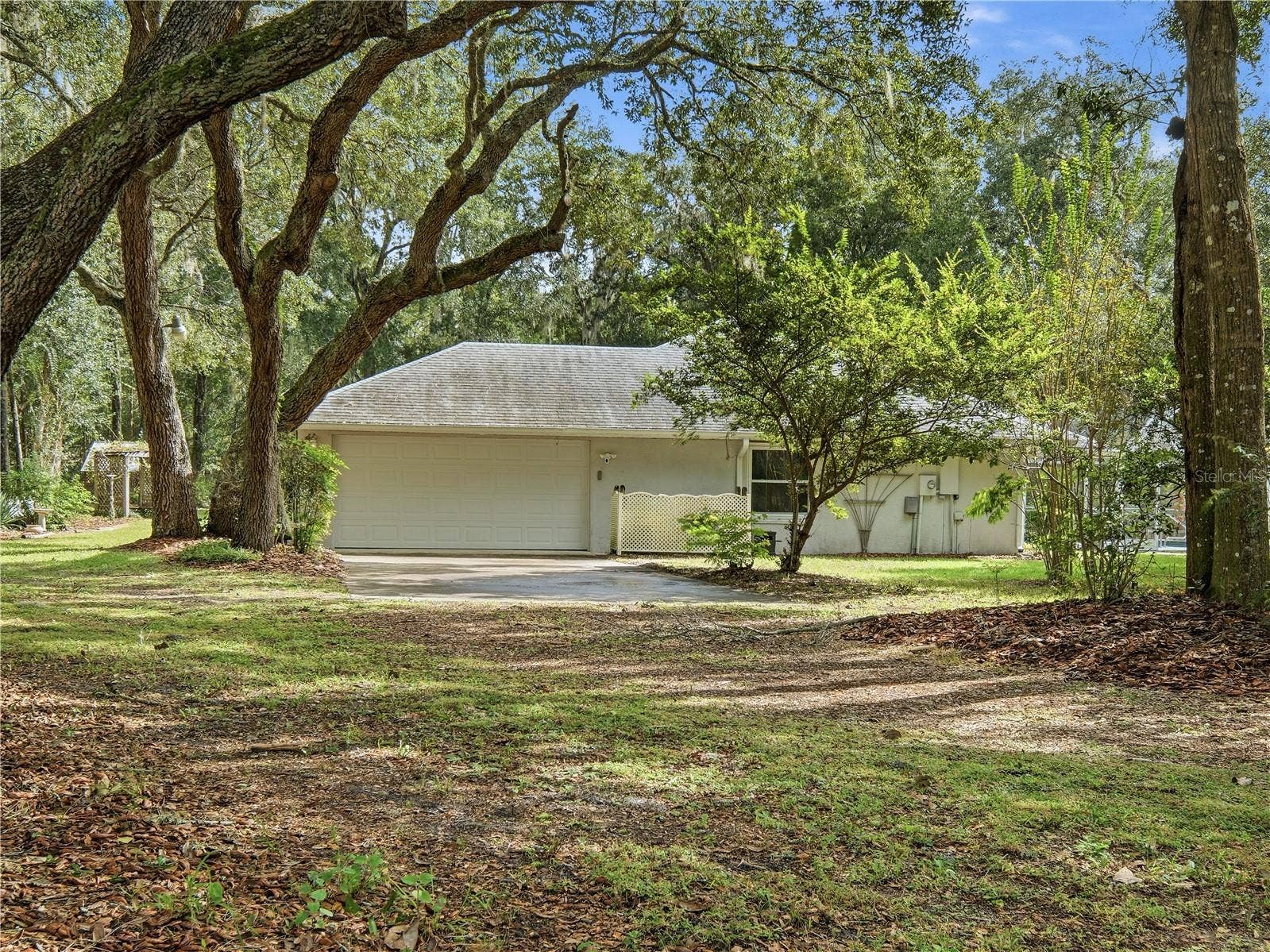 3650 WOODBRIDGE ROAD, Deland, FL 32720 2 car garage