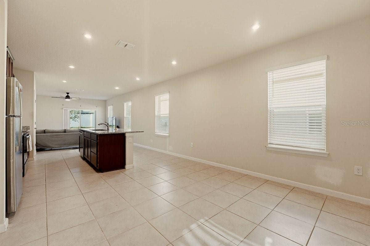 5142 GRAND TETON COURT, Deland, FL 32724 5142 GRAND TETON COURT, Deland, FL 32724