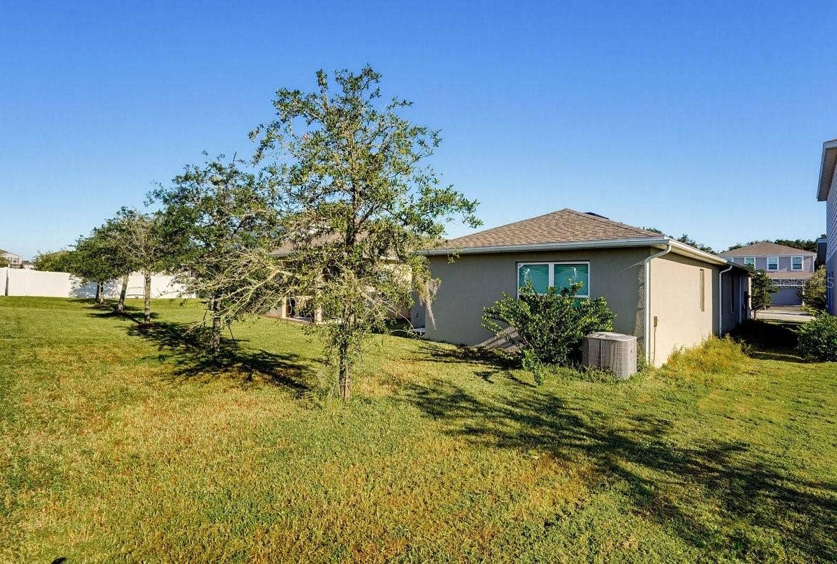 5142 GRAND TETON COURT, Deland, FL 32724 5142 GRAND TETON COURT, Deland, FL 32724