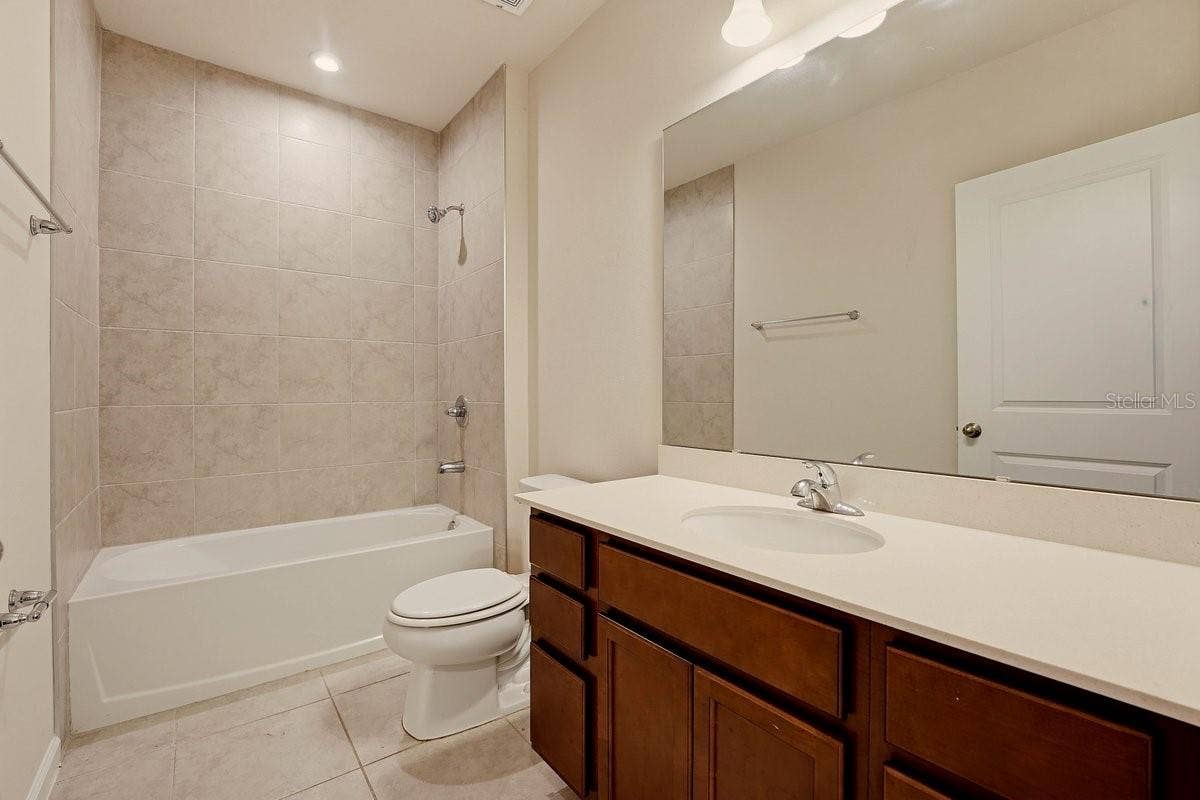 5142 GRAND TETON COURT, Deland, FL 32724 5142 GRAND TETON COURT, Deland, FL 32724