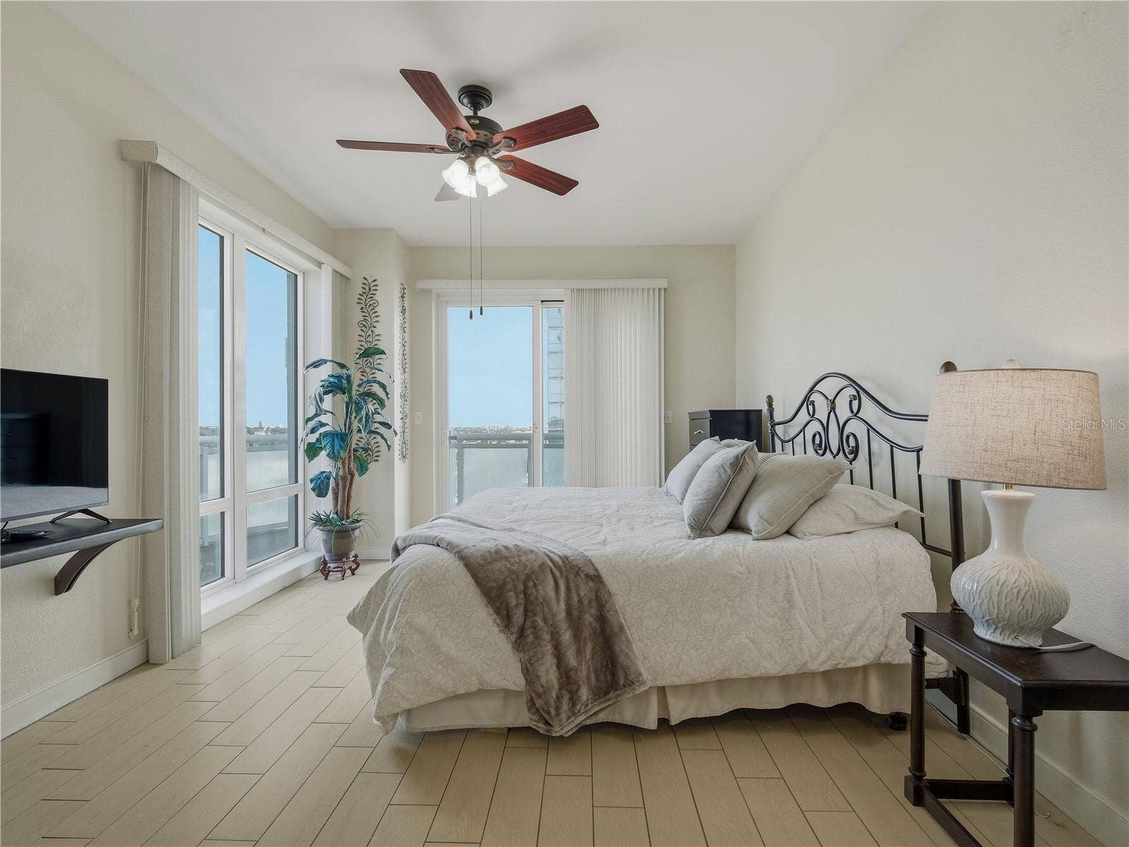 1925 S ATLANTIC AVENUE, #401, Daytona Beach Shores, FL 32118 GUEST BEDROOM #1