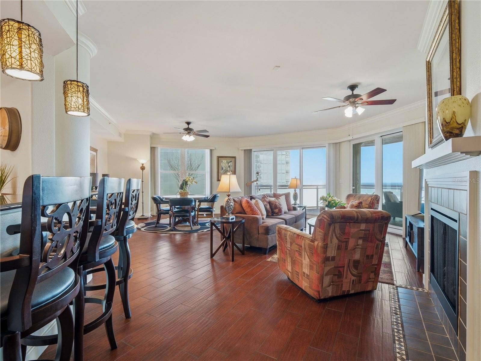 1925 S ATLANTIC AVENUE, #401, Daytona Beach Shores, FL 32118 LIVING ROOM