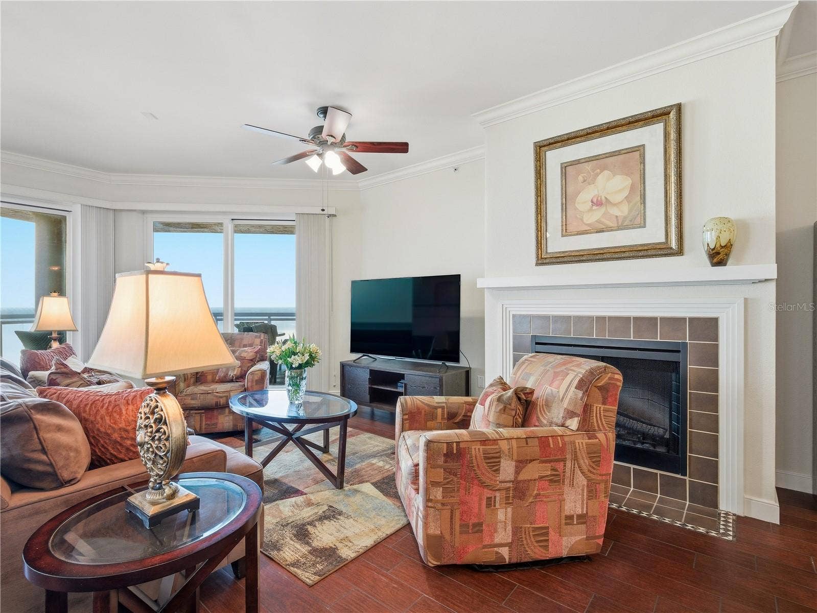 1925 S ATLANTIC AVENUE, #401, Daytona Beach Shores, FL 32118 LIVING ROOM