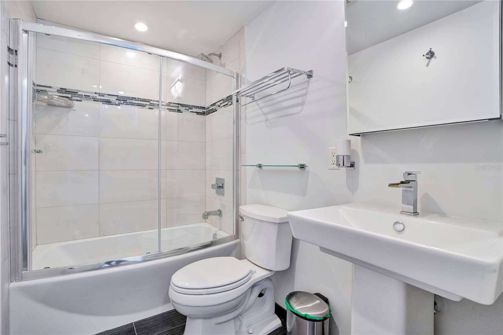 1208 E RIVER DRIVE, #401, Melbourne, FL 32901