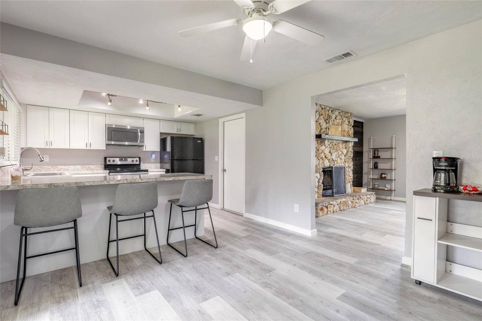 490 WOODSTOCK DRIVE, Port Orange, FL 32127 490 WOODSTOCK DRIVE, Port Orange, FL 32127
