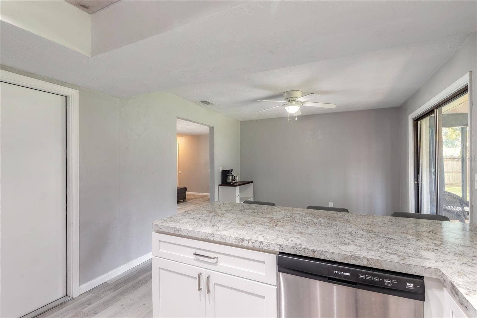 490 WOODSTOCK DRIVE, Port Orange, FL 32127 490 WOODSTOCK DRIVE, Port Orange, FL 32127