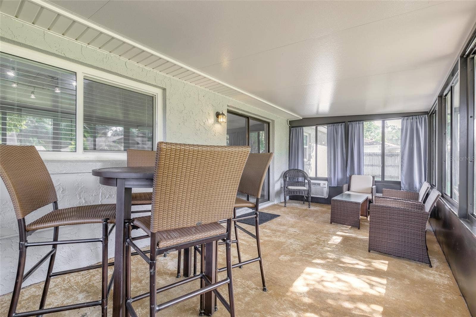 490 WOODSTOCK DRIVE, Port Orange, FL 32127 490 WOODSTOCK DRIVE, Port Orange, FL 32127