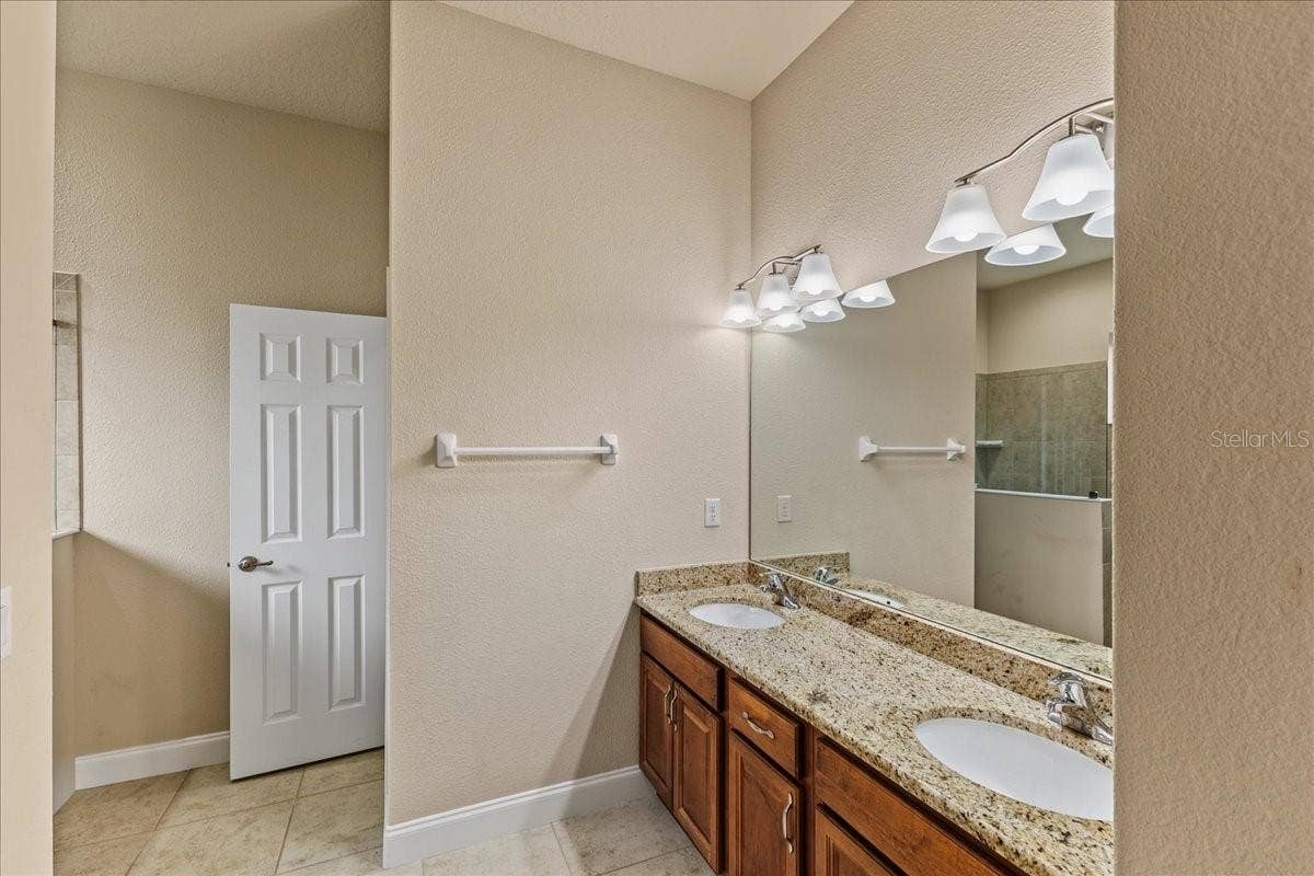 3237 BAILEY ANN DRIVE, Ormond Beach, FL 32174 3237 BAILEY ANN DRIVE, Ormond Beach, FL 32174