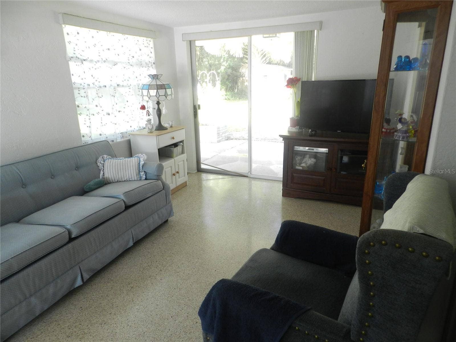 816 E 10TH AVENUE, New Smyrna Beach, FL 32169