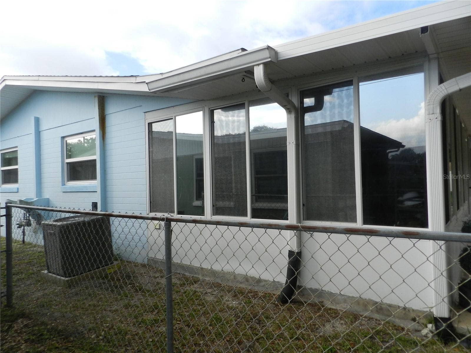 816 E 10TH AVENUE, New Smyrna Beach, FL 32169