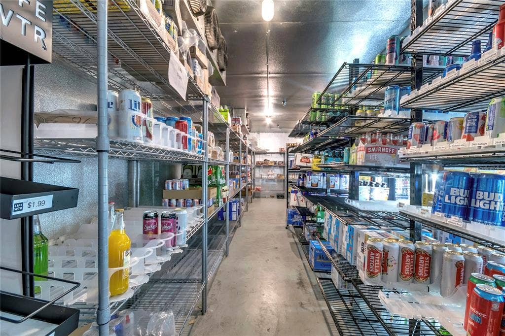 5600 BUTLER NATIONAL DRIVE, Orlando, FL 32812 5600 BUTLER NATIONAL DRIVE, Orlando, FL 32812