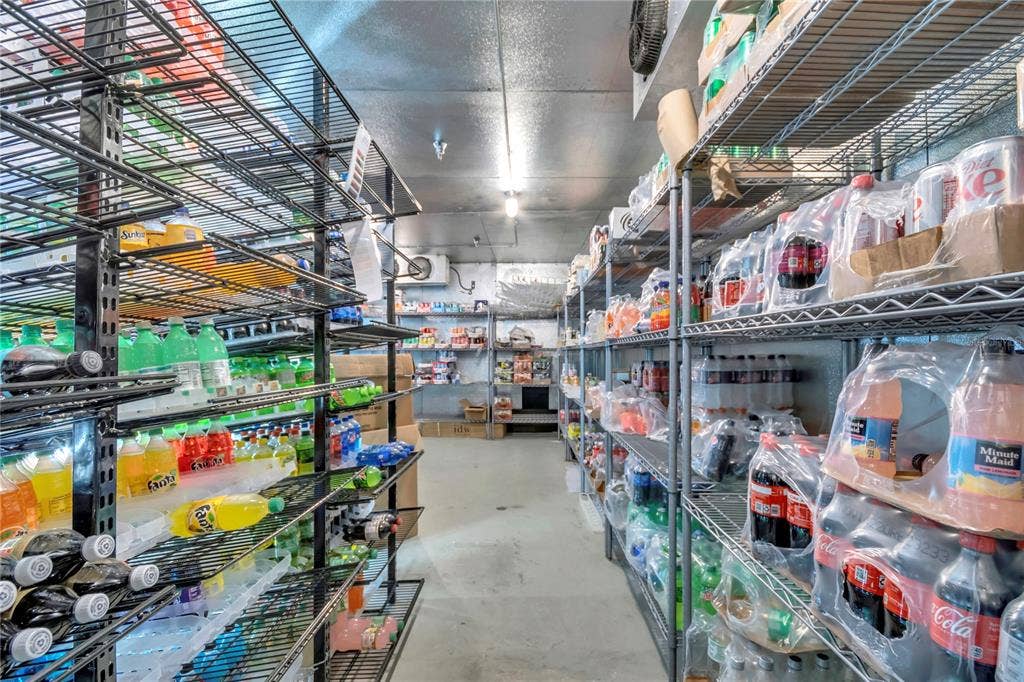 5600 BUTLER NATIONAL DRIVE, Orlando, FL 32812 5600 BUTLER NATIONAL DRIVE, Orlando, FL 32812