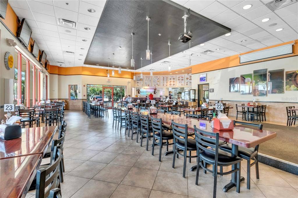 5600 BUTLER NATIONAL DRIVE, Orlando, FL 32812 5600 BUTLER NATIONAL DRIVE, Orlando, FL 32812