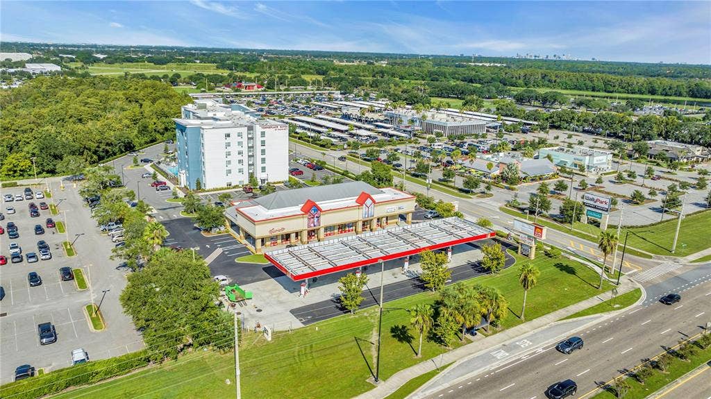 5600 BUTLER NATIONAL DRIVE, Orlando, FL 32812 5600 BUTLER NATIONAL DRIVE, Orlando, FL 32812
