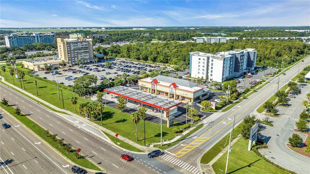 5600 BUTLER NATIONAL DRIVE, Orlando, FL 32812 5600 BUTLER NATIONAL DRIVE, Orlando, FL 32812