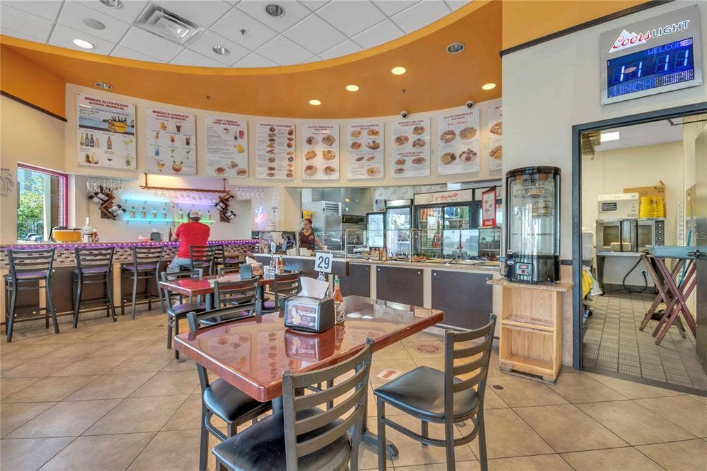 5600 BUTLER NATIONAL DRIVE, Orlando, FL 32812 5600 BUTLER NATIONAL DRIVE, Orlando, FL 32812