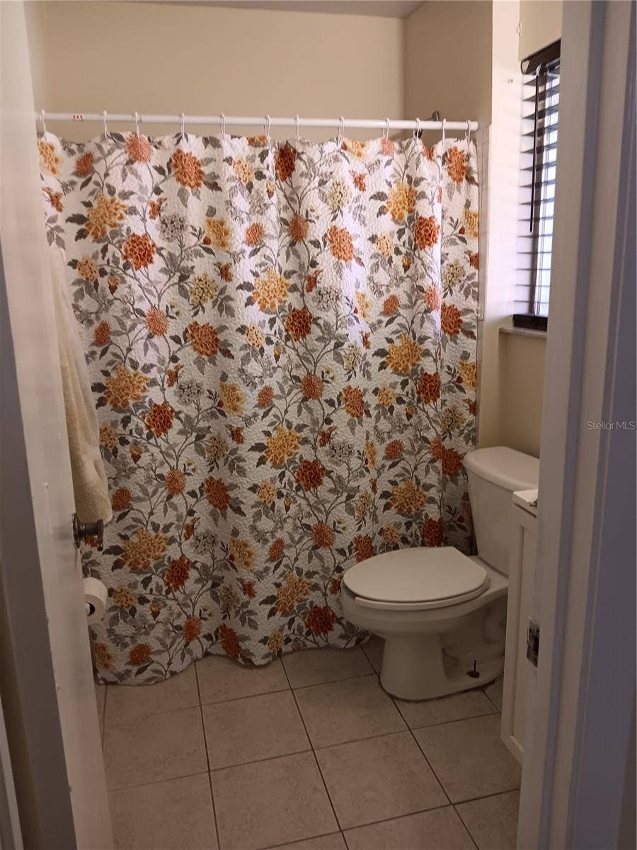 Bathroom/tub