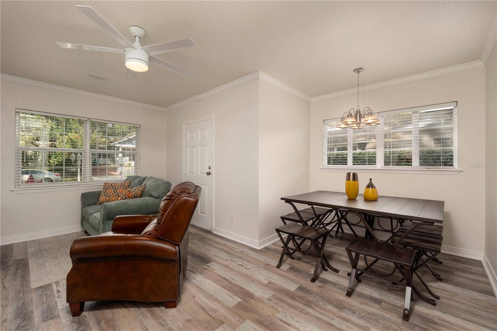 816 E AMELIA STREET, Orlando, FL 32801 816 E AMELIA STREET, Orlando, FL 32801