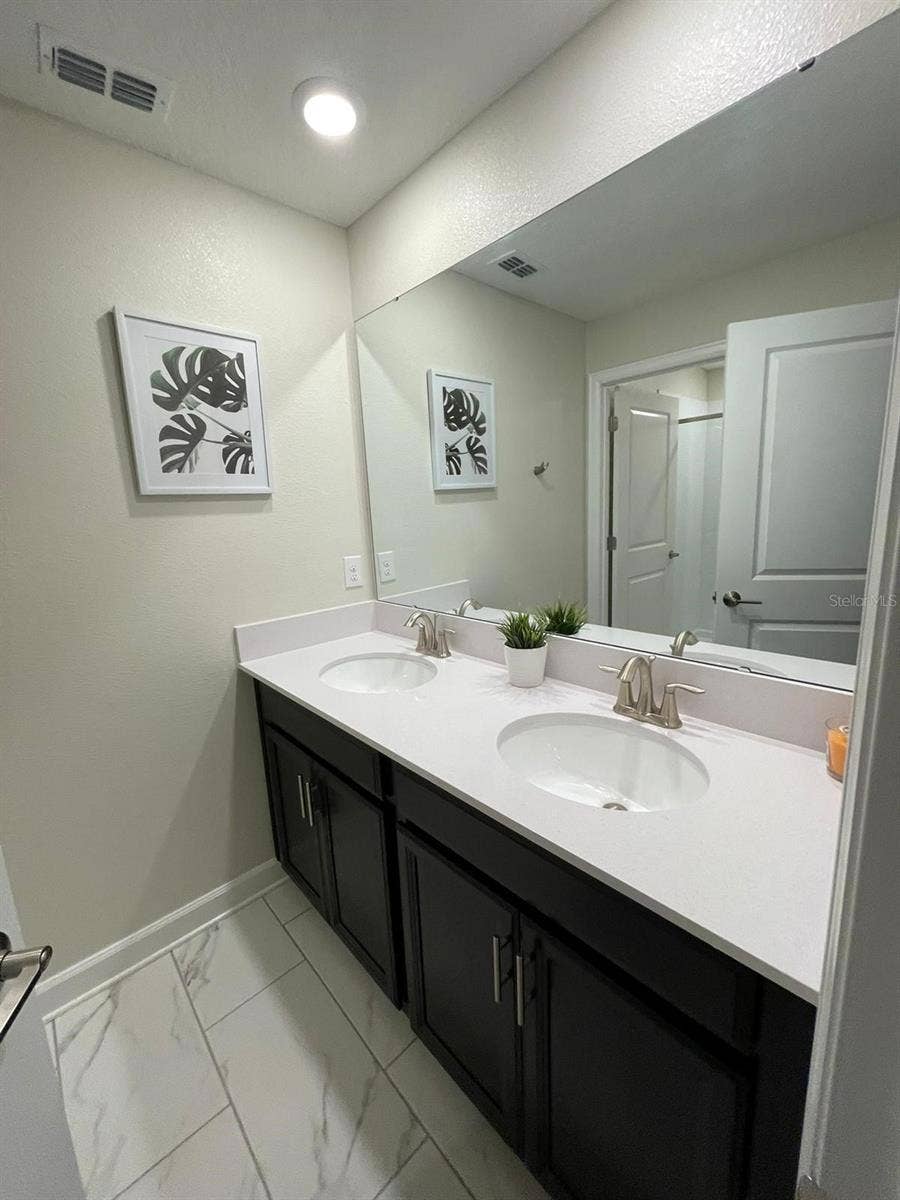 1144 CHALLENGE DRIVE, Davenport, FL 33896 1144 CHALLENGE DRIVE, Davenport, FL 33896