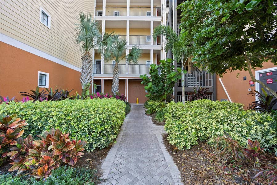 Property photo for 3050 PIRATES RETREAT COURT, #303, Kissimmee, FL
