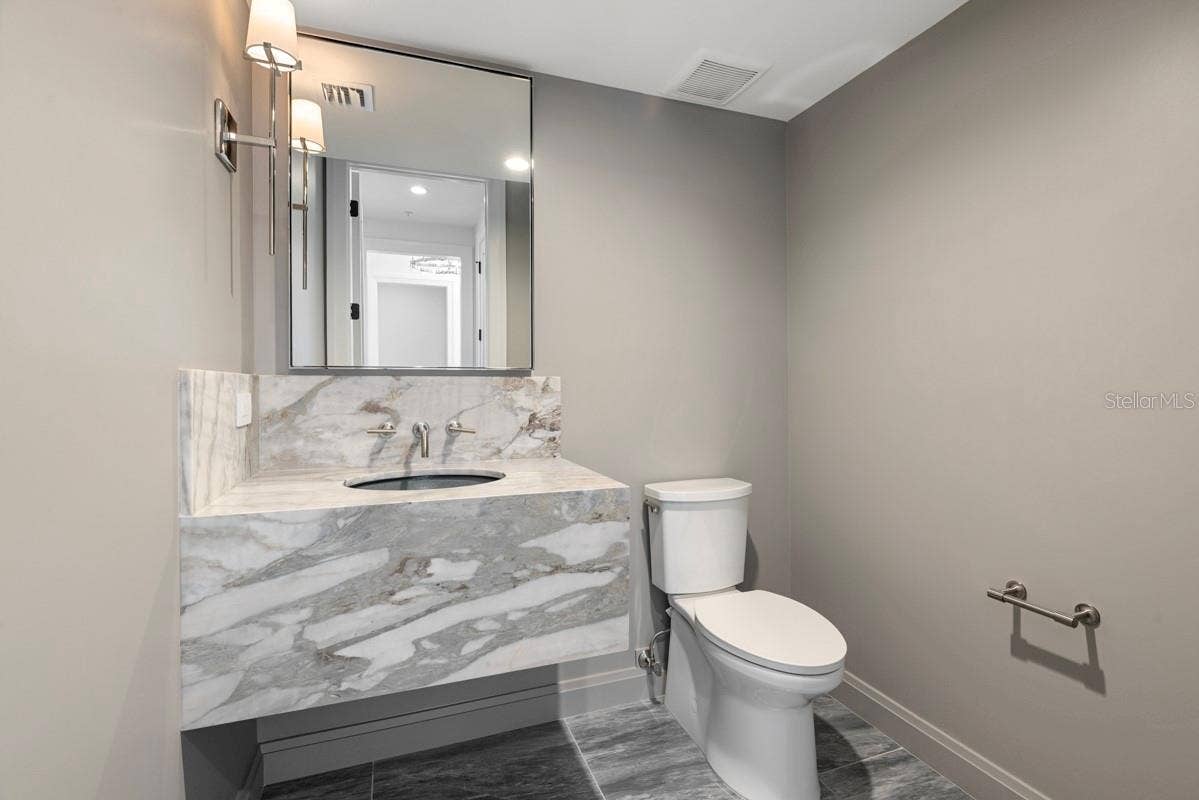 10300 WINTER SPARKLE CIRCLE, Golden Oak, FL 32836