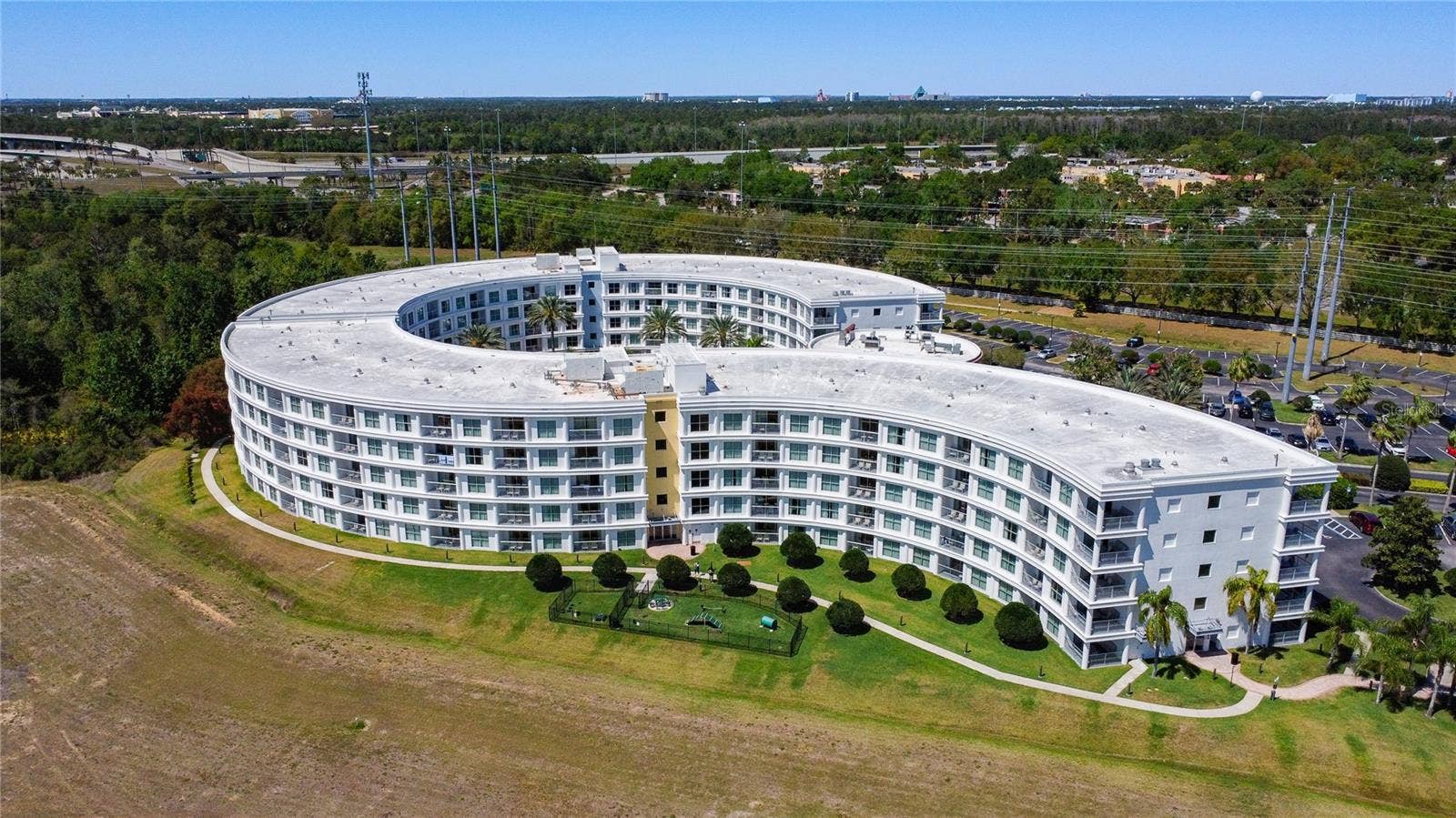 225 CELEBRATION PLACE, #316, Kissimmee, FL 34747 225 CELEBRATION PLACE, #316, Kissimmee, FL 34747