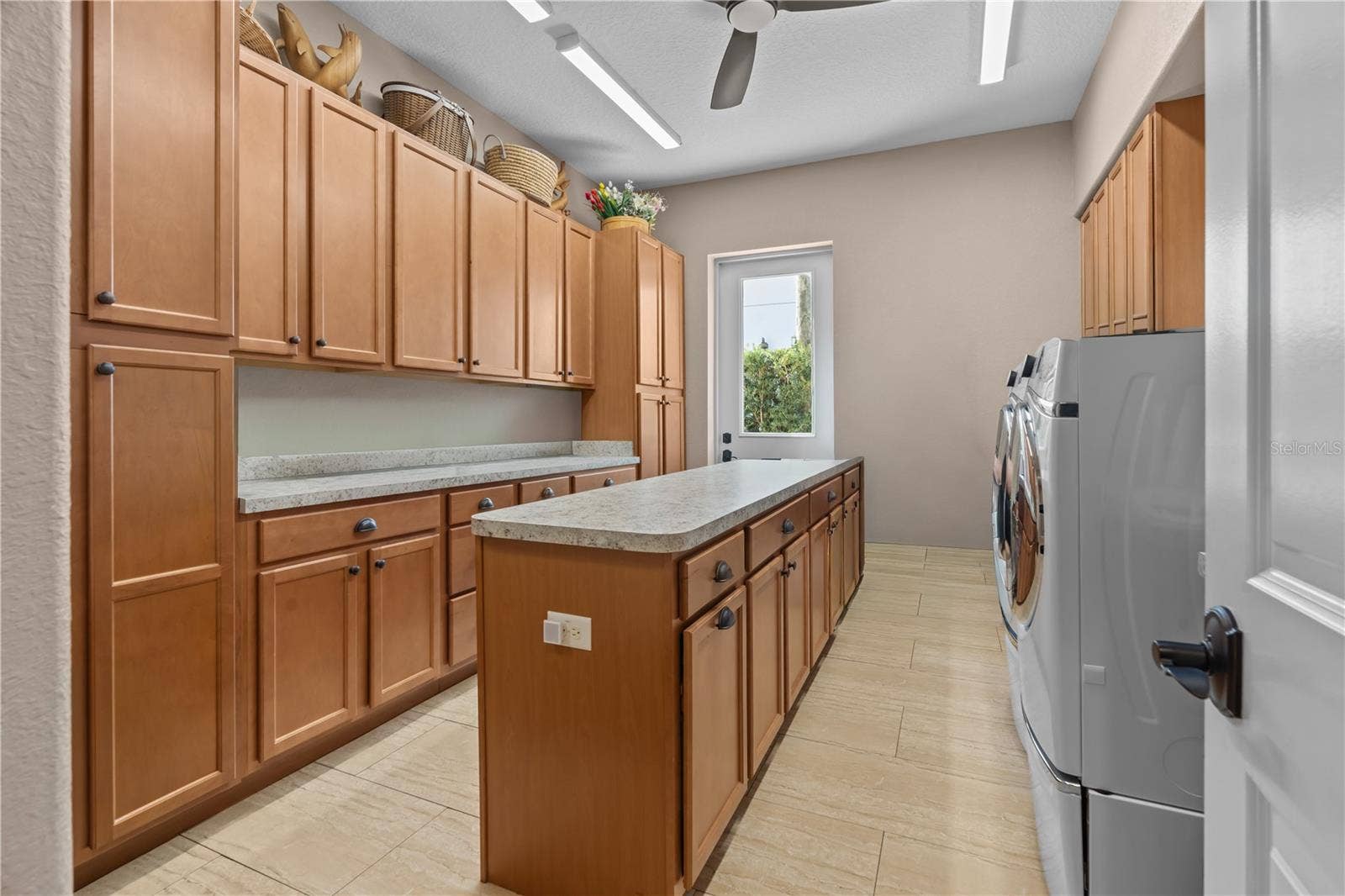 11002 LAKE BUTLER BOULEVARD, Windermere, FL 34786 11002 LAKE BUTLER BOULEVARD, Windermere, FL 34786