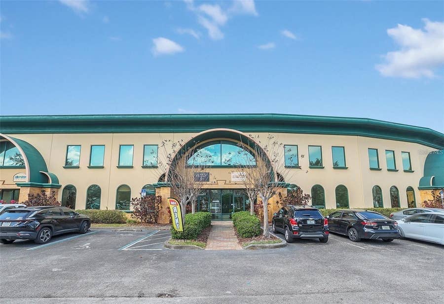 Property photo for 6881 KINGSPOINTE PARKWAY, #11, Orlando, FL