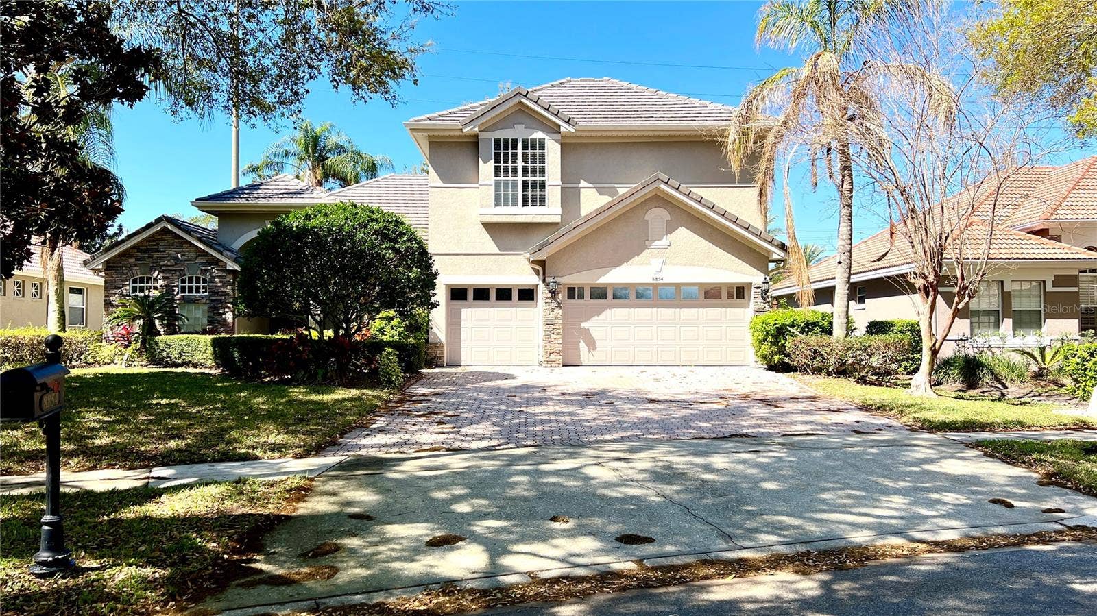8854 OAK LANDINGS COURT, Orlando, FL 32836 8854 OAK LANDINGS COURT, Orlando, FL 32836