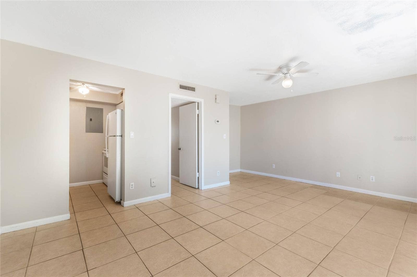 3071 GEORGE MASON AVENUE, #5, Winter Park, FL 32792 3071 GEORGE MASON AVENUE, #5, Winter Park, FL 32792