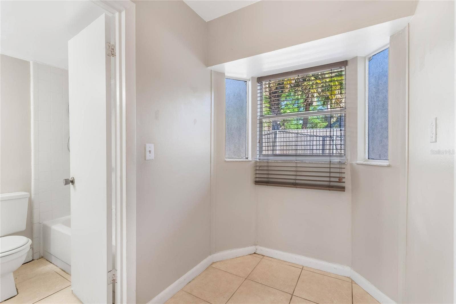 3071 GEORGE MASON AVENUE, #5, Winter Park, FL 32792 3071 GEORGE MASON AVENUE, #5, Winter Park, FL 32792