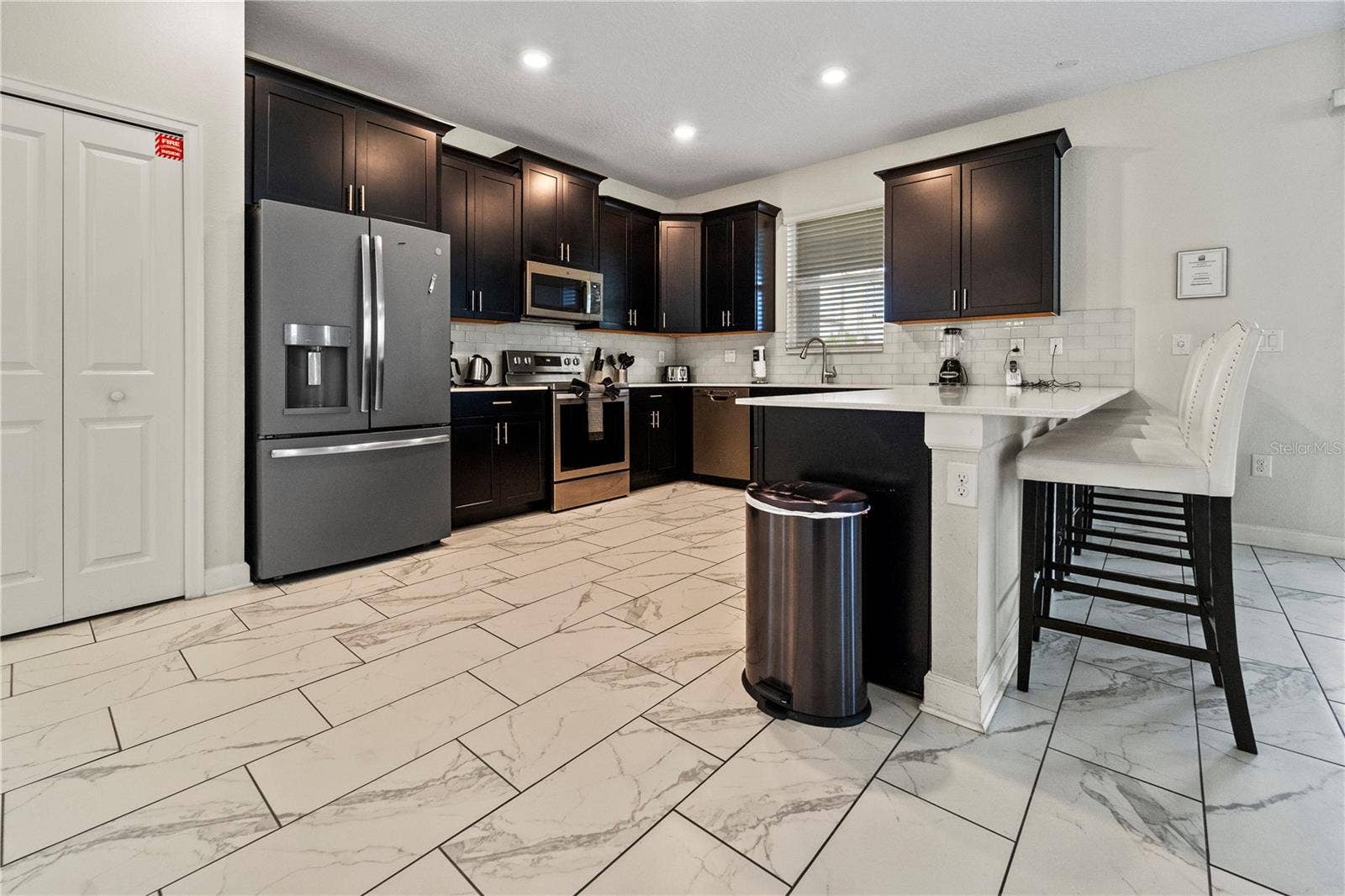 1571 PALMERO WAY, Champions Gate, FL 33896 KITCHEN