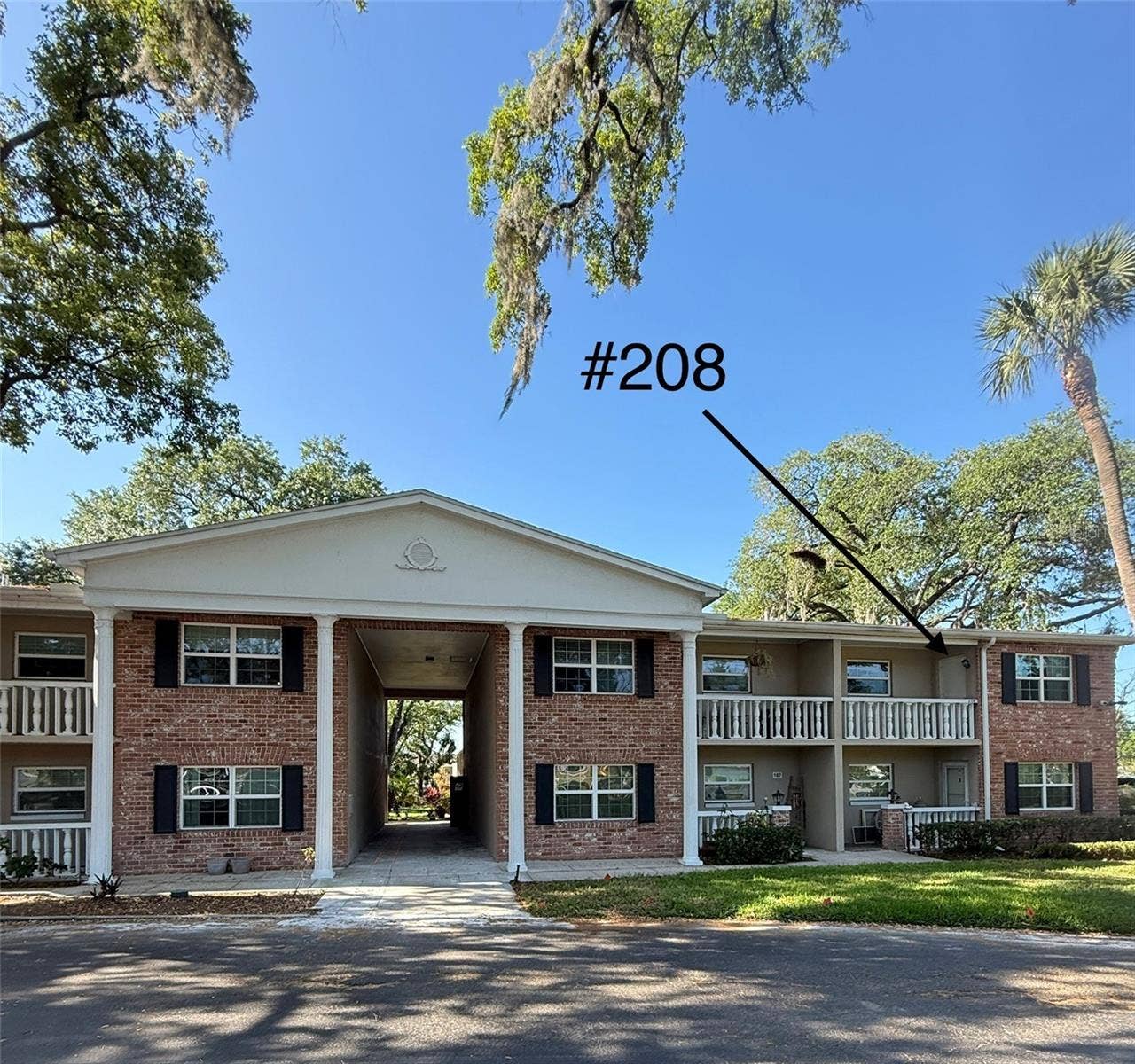 2500 LEE ROAD, #208, Winter Park, FL 32789 Front of condo complex