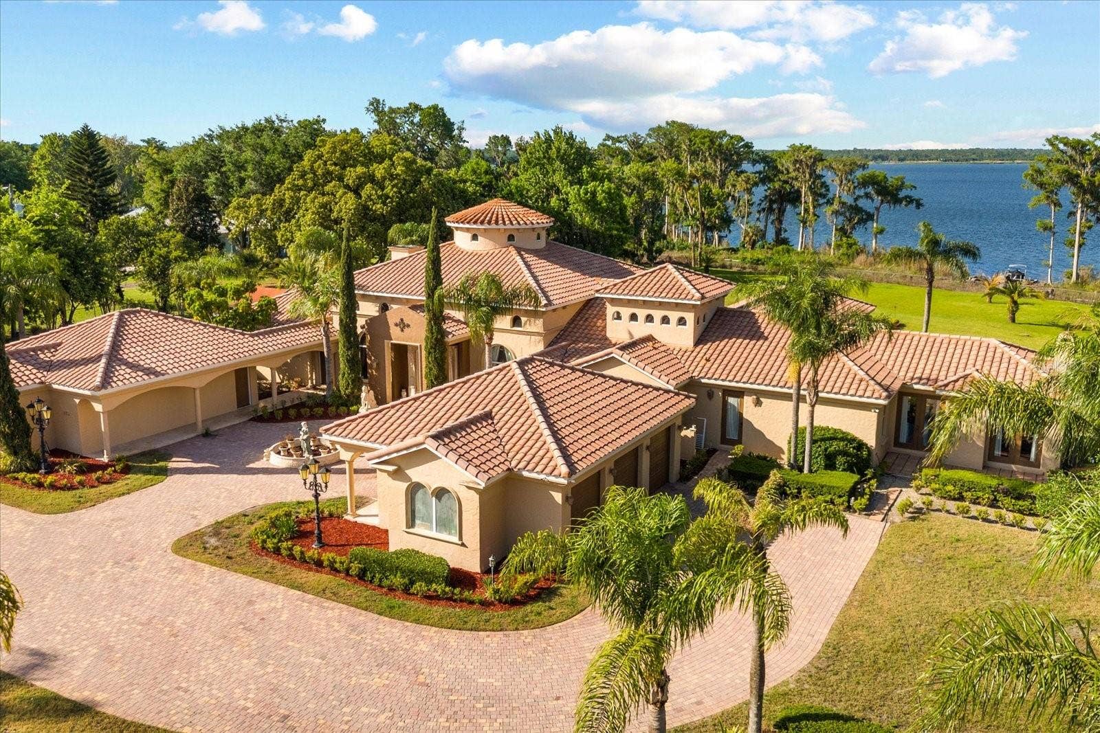 1112 ORANGE AVENUE, Winter Springs, FL 32708 1112 ORANGE AVENUE, Winter Springs, FL 32708