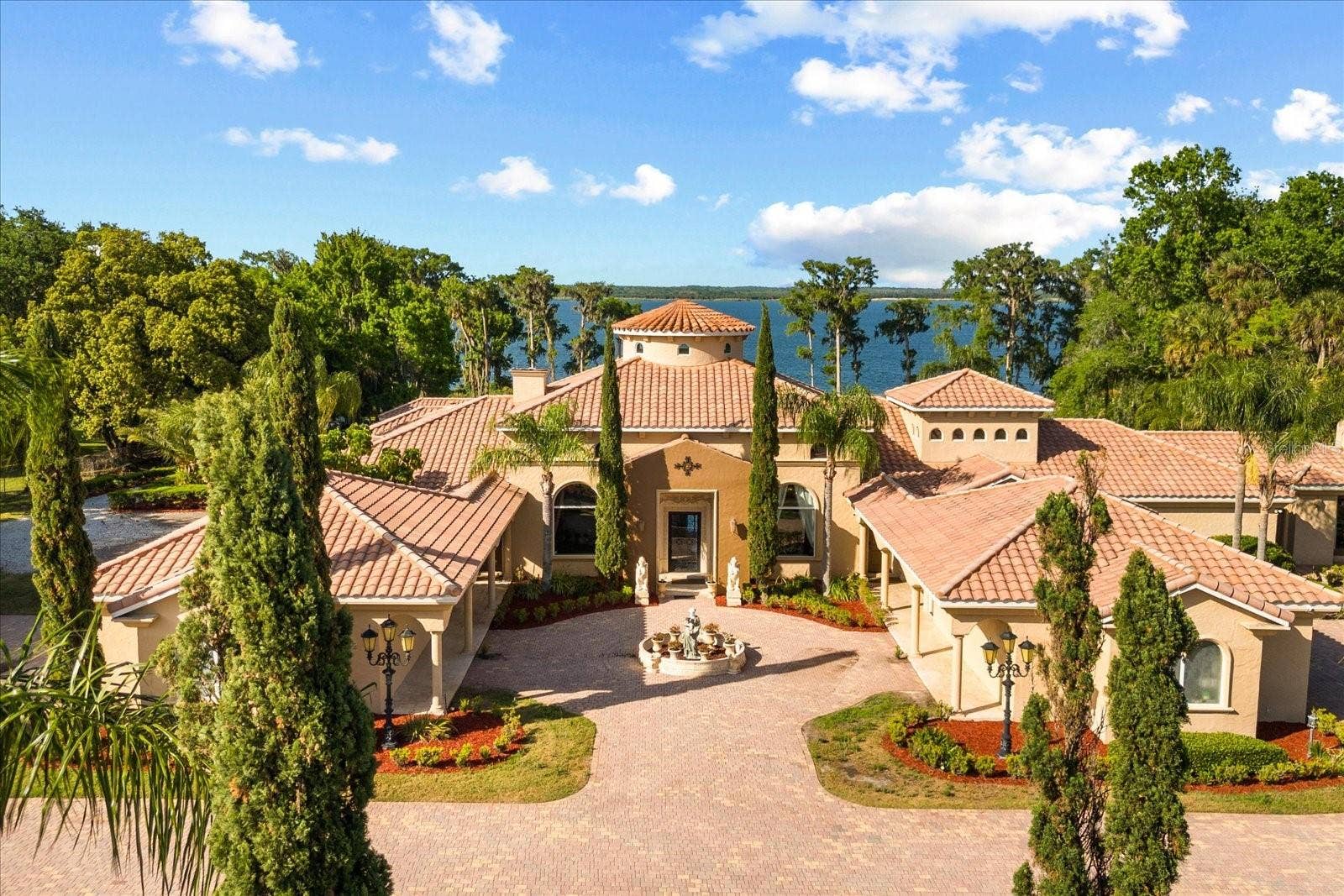 1112 ORANGE AVENUE, Winter Springs, FL 32708 1112 ORANGE AVENUE, Winter Springs, FL 32708