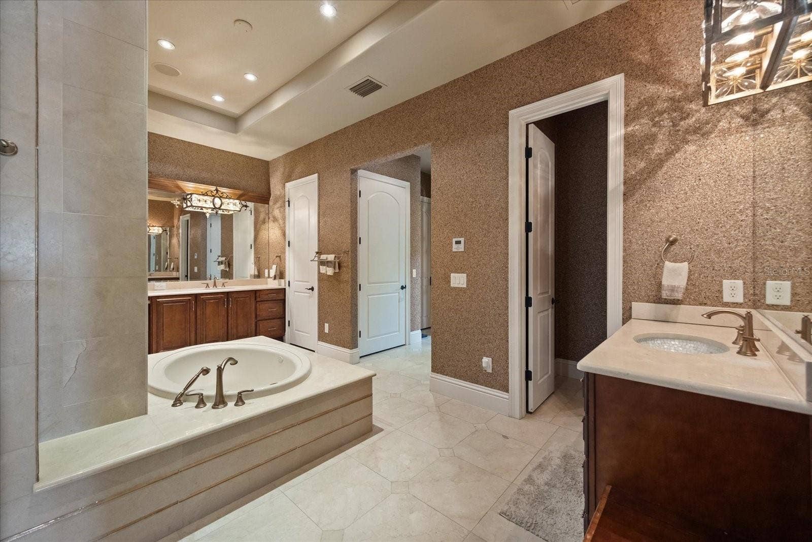 1112 ORANGE AVENUE, Winter Springs, FL 32708 1112 ORANGE AVENUE, Winter Springs, FL 32708