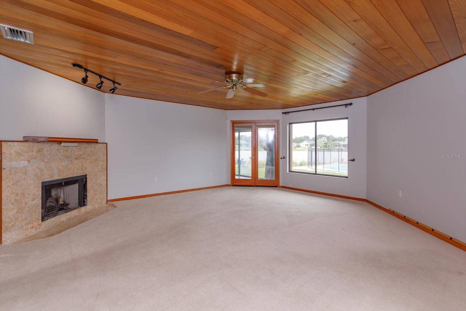 13377 LAKE BUTLER BOULEVARD, Winter Garden, FL 34787 13377 LAKE BUTLER BOULEVARD, Winter Garden, FL 34787