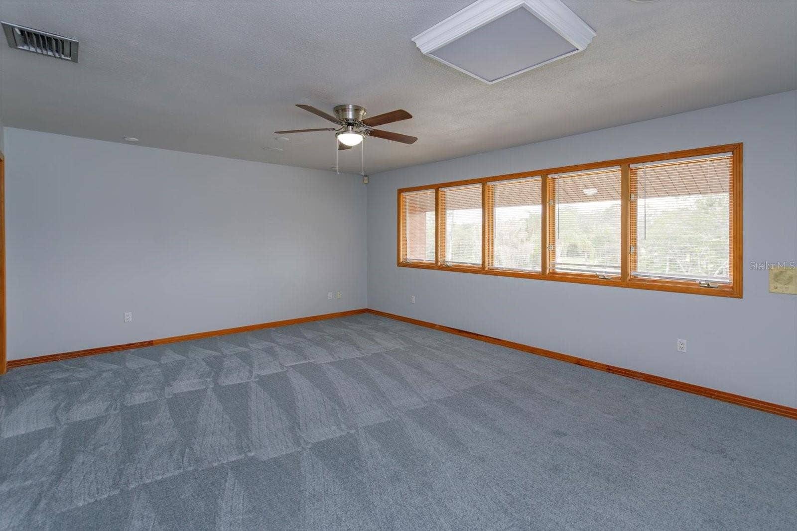 13377 LAKE BUTLER BOULEVARD, Winter Garden, FL 34787 13377 LAKE BUTLER BOULEVARD, Winter Garden, FL 34787