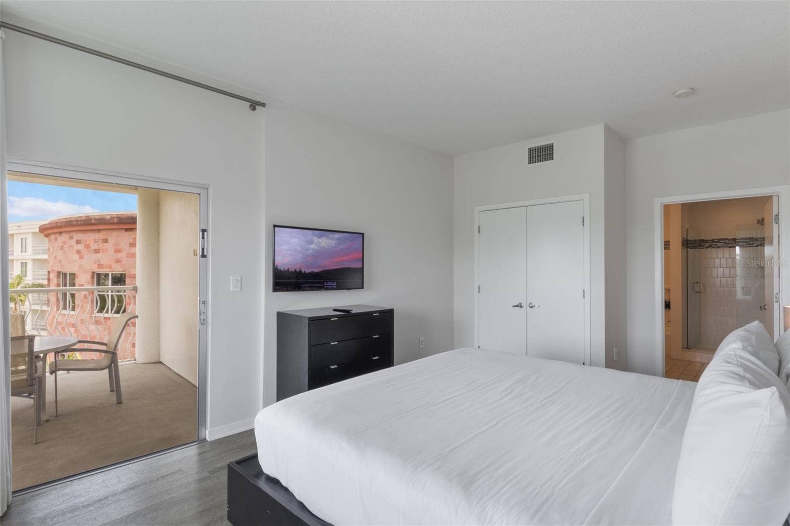 225 CELEBRATION PLACE, #401, Kissimmee, FL 34747 225 CELEBRATION PLACE, #401, Kissimmee, FL 34747