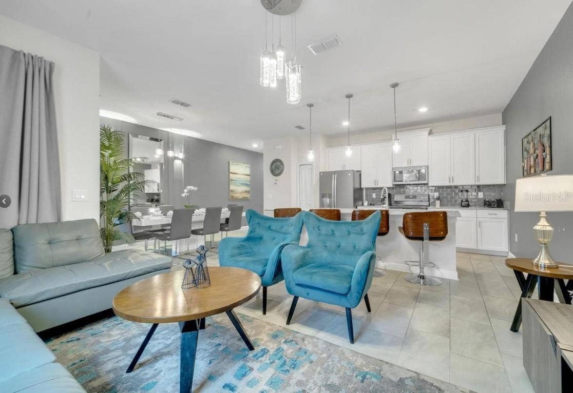 4983 WINDERMERE AVENUE, Kissimmee, FL 34746 4983 WINDERMERE AVENUE, Kissimmee, FL 34746