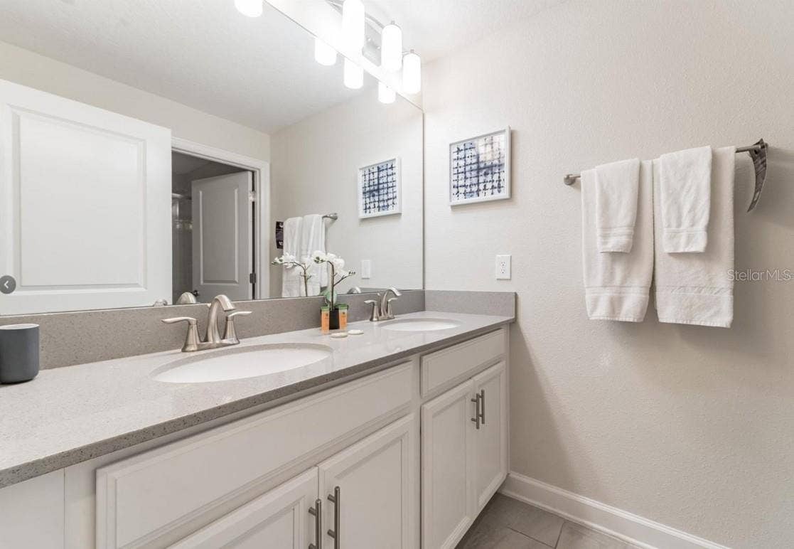 4983 WINDERMERE AVENUE, Kissimmee, FL 34746 4983 WINDERMERE AVENUE, Kissimmee, FL 34746