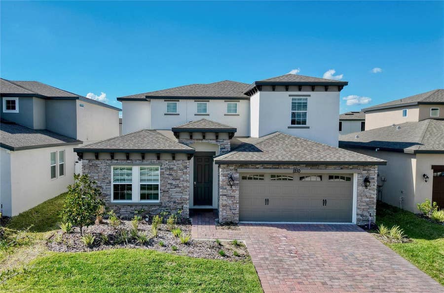Property photo for 1210 LONE PALM WAY, St Cloud, FL